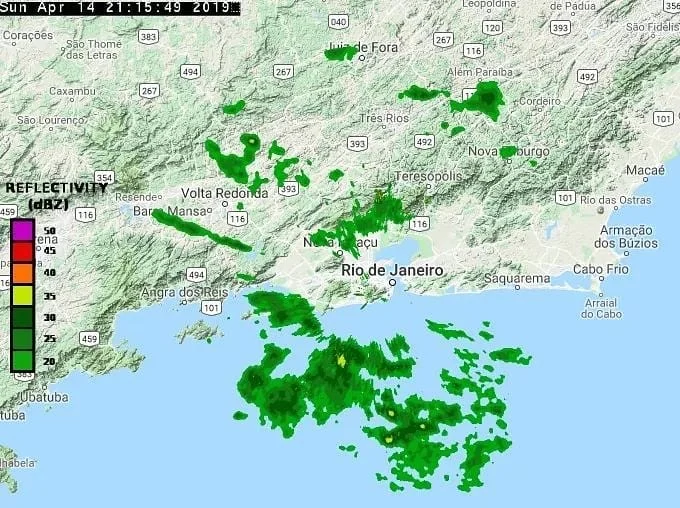 ATUALIZAÇÃO DAS CONDIÇÕES DO TEMPO (21h34) | Núcleos de chuva perdem intensidade no município, mas ocasionarão registros de