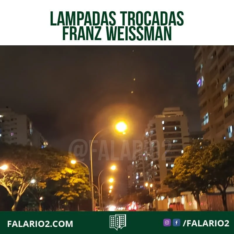 Segunda-feira feira abrimos um chamado no aplicativo Rio1746 informando que as luzes dos postes das Ruas Franz Weissman e
