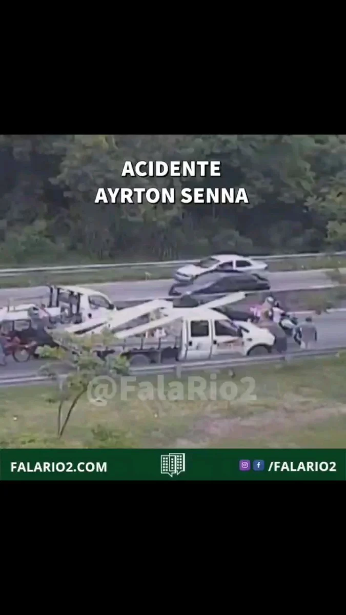 AV AYRTON SENNA  INTERDITADA A PISTA CENTRAL do sentido orla, na altura da Ponte Santos Dumont.