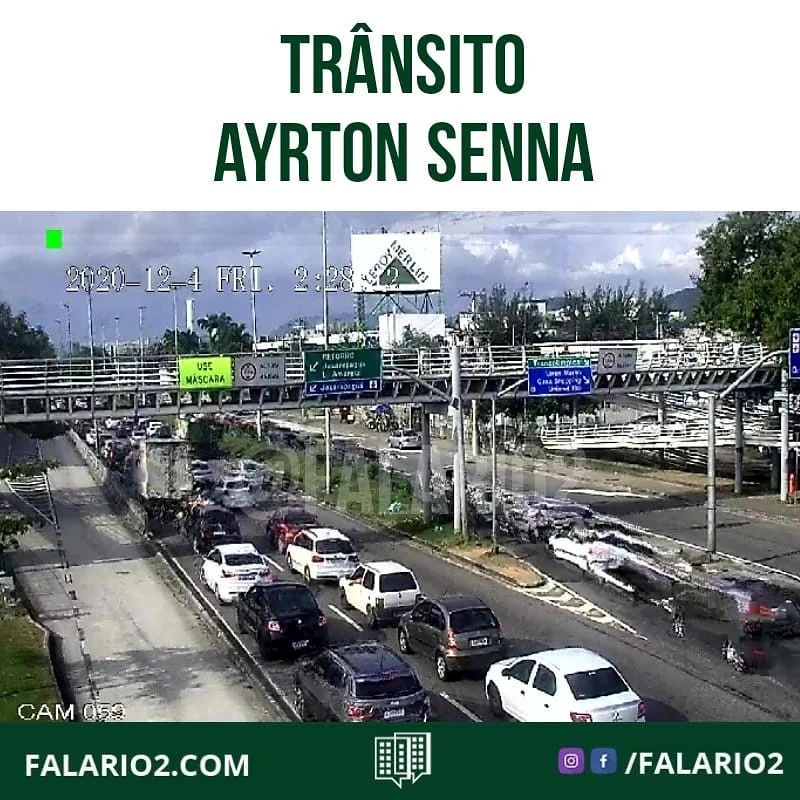 AV.