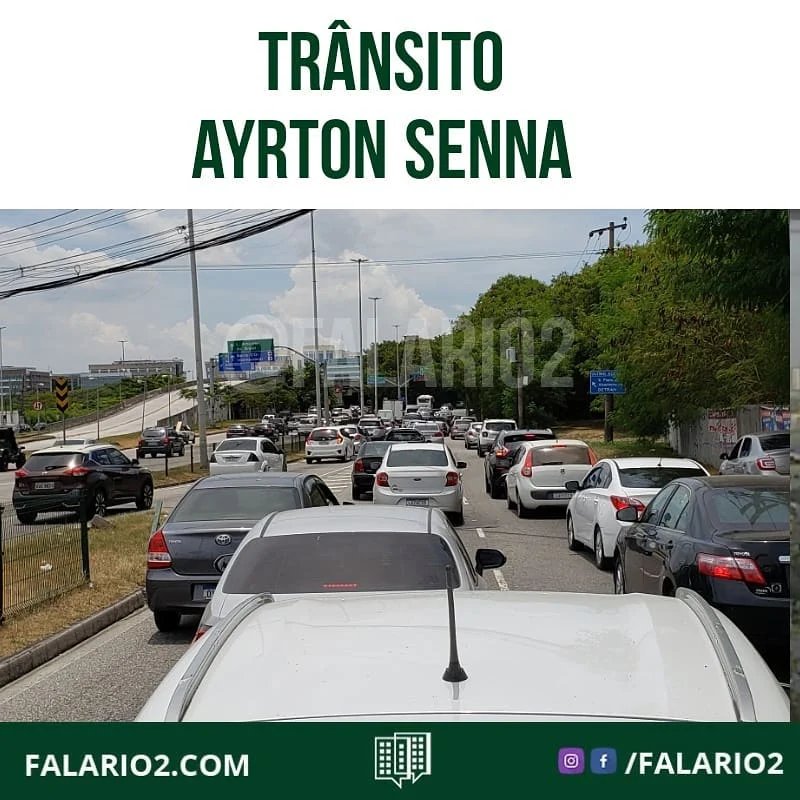 12:00 - AYRTON SENNA - trânsito lento desde o Via Parque até a Curva Chico Anísio.