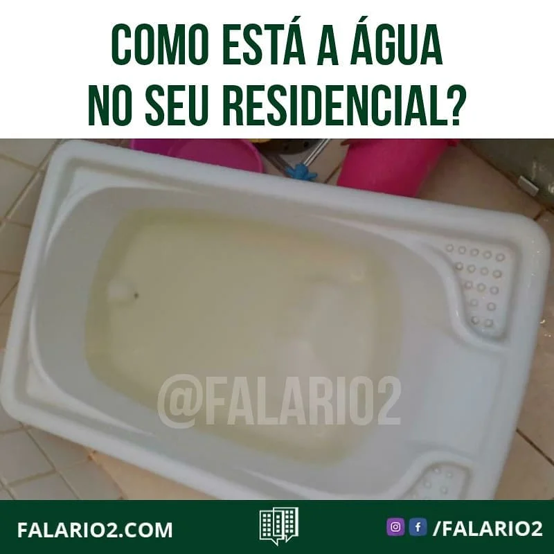 Essa vizinha do Fontana di Trevi (Rio2) está com a água amarelada.
