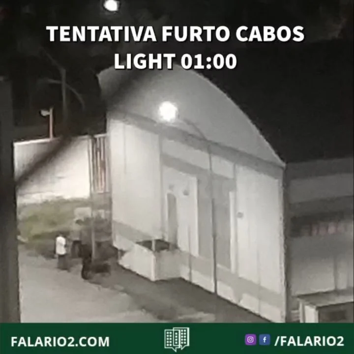 18/03 -01:00 "Um homem invadiu a Light em frente ao nosso condomínio para roubar.