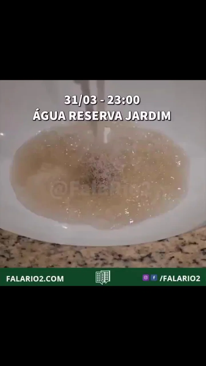31/03 - 23:00 - Registro de um vizinho do Reserva Jardim (Cidade Jardim) expondo a qualidade da água.