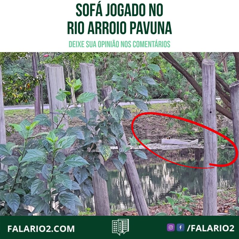 Sofá jogado no Rio Arroio Pavuna