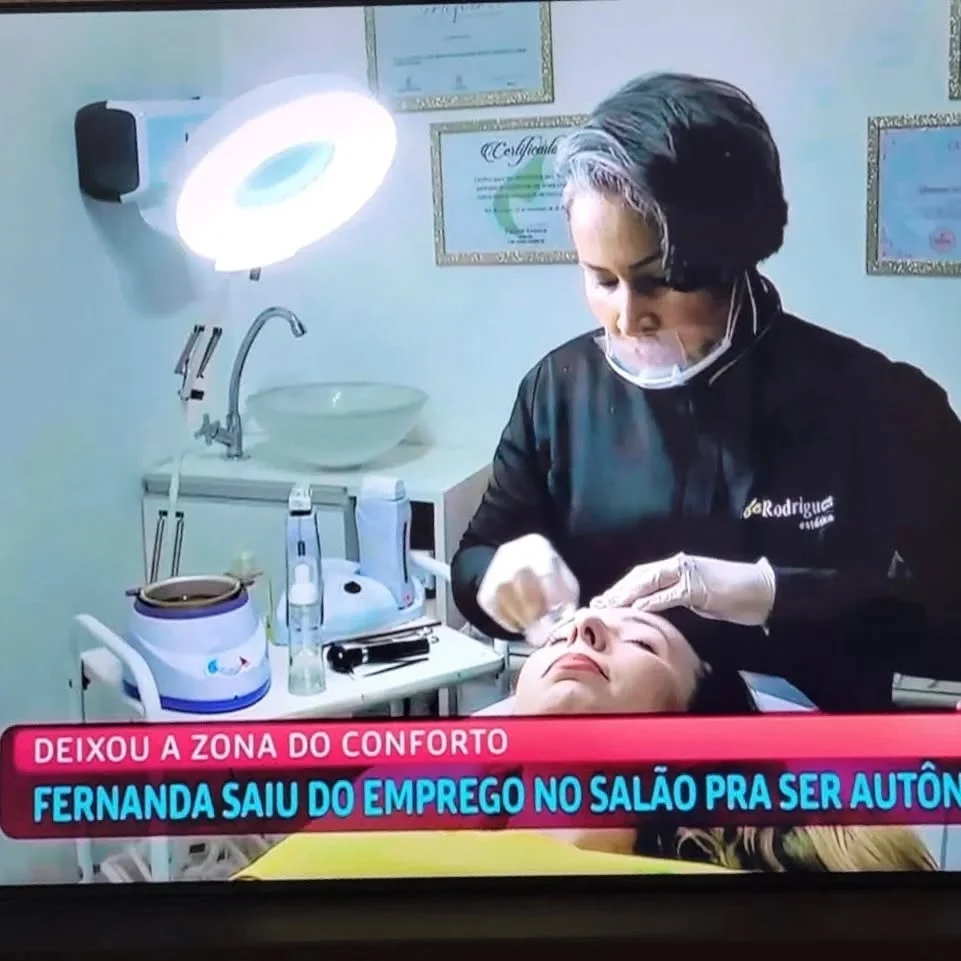 Recado da @ferodriguesstudio para nossas vizinhas:
